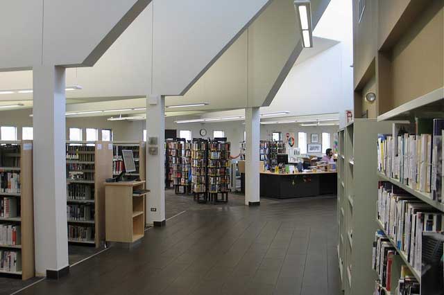 Louis Riel Library